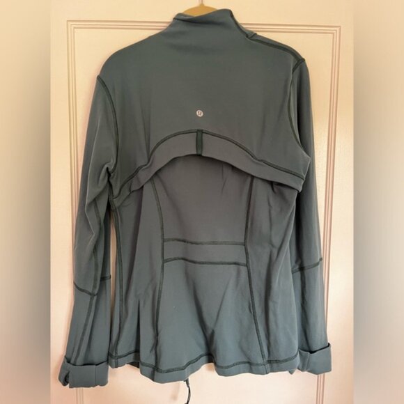 Lululemon Define Jacket - Picture 3 of 4